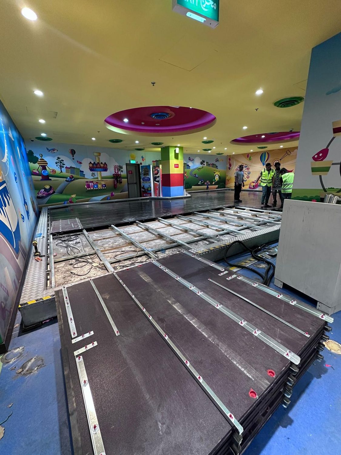 Fun City Salam Mall Closing installation